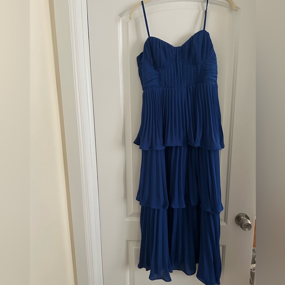 Lulu's Blue Pleated Midi Dress - Picture 3 of 5